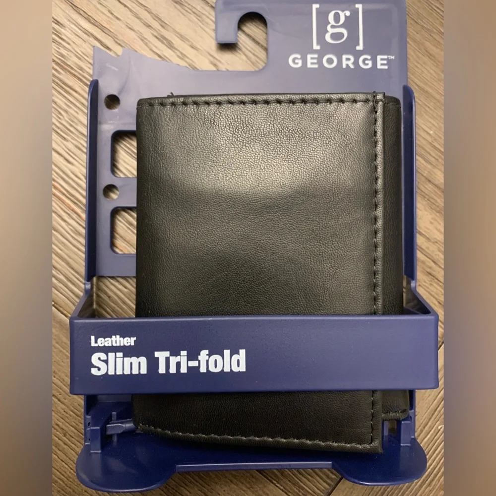 New George Slim Tri-Fold leather wallet